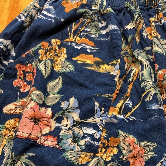 Tropical Print Paper Bag Style Pull On Shorts - Picture 4 of 11